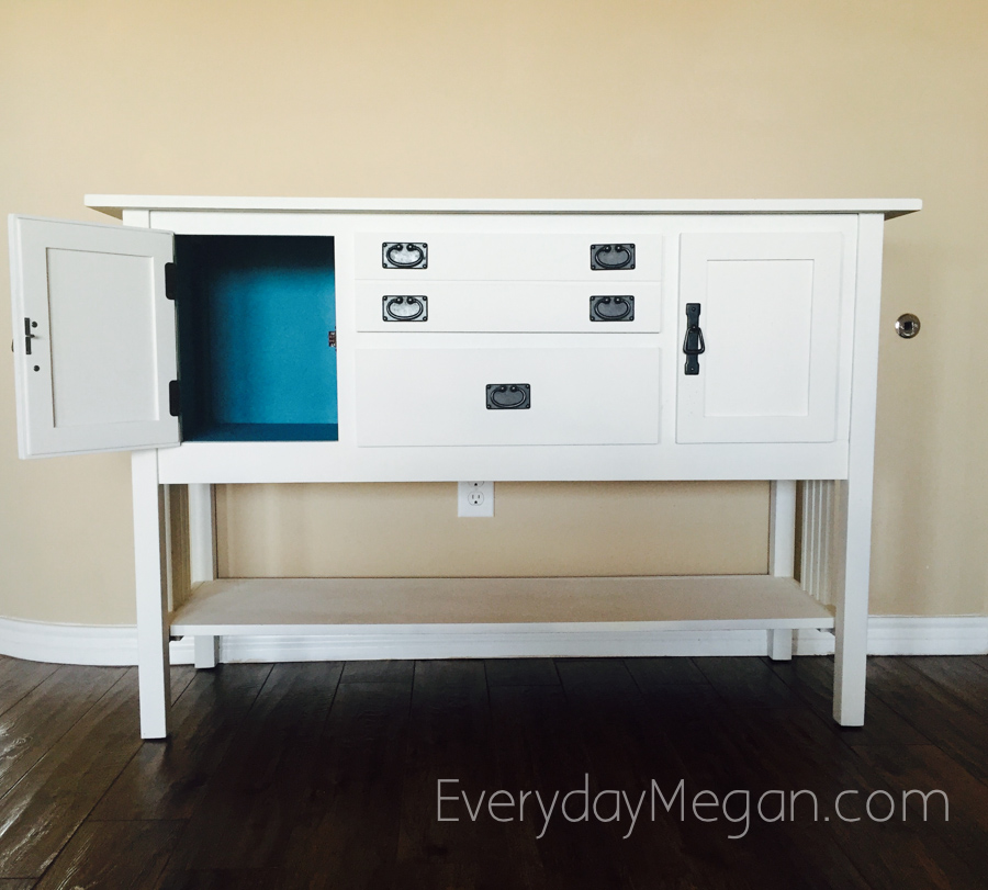 Buffet Table Before & After - everydaymegan.com